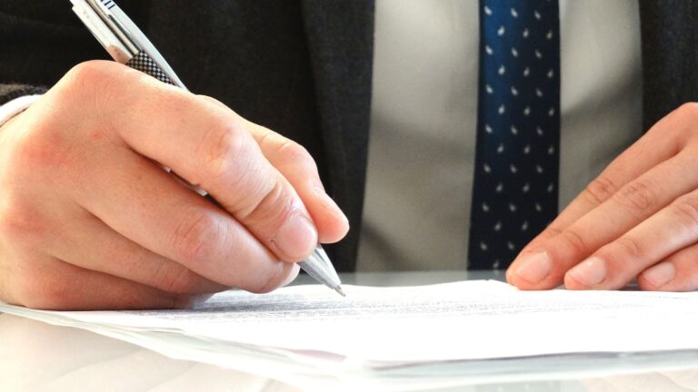 Beneficiary Designation vs. a Will: What’s the Difference?