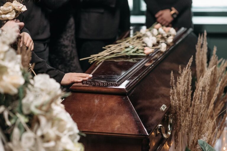 What Happens to an Estate After the Death of its Owner?